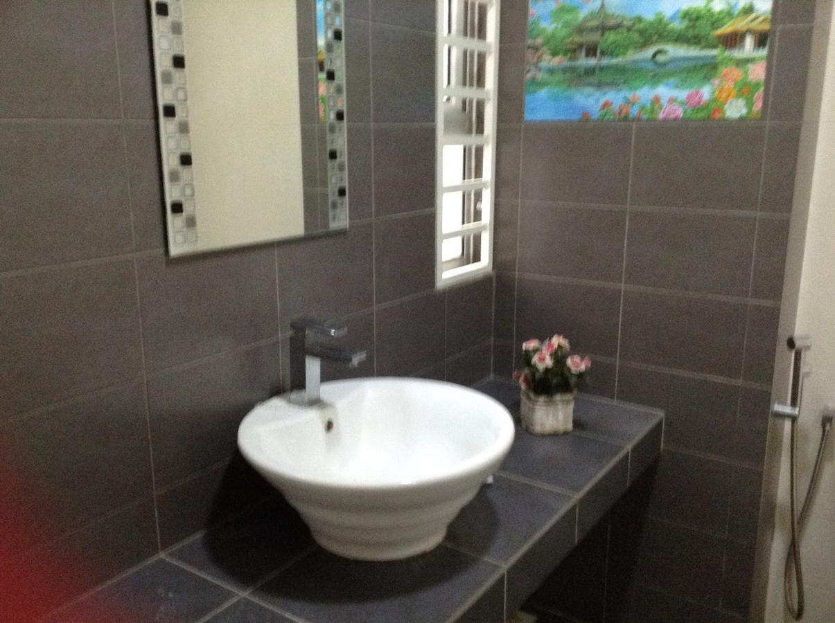 Kenanga Homestay Nilai Exteriér fotografie